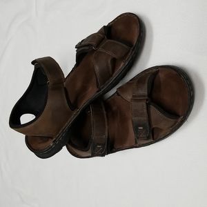Clarks leather sandals 11M